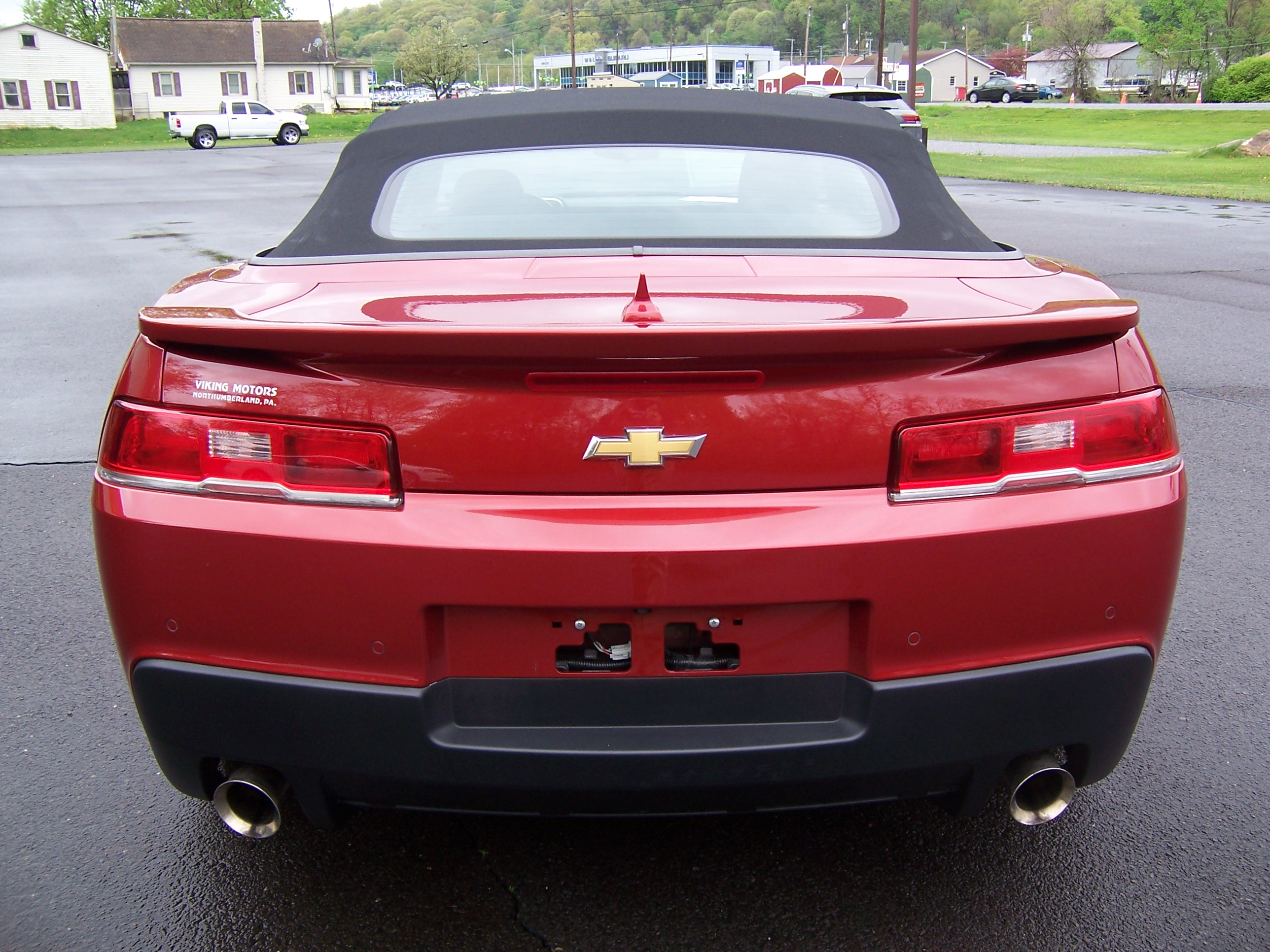 Used 2015 Chevrolet Camaro LT RWD image 6