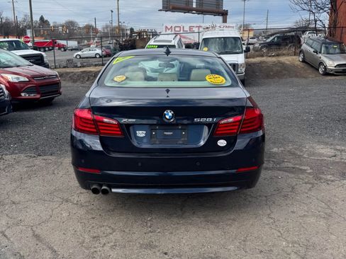 Used 2013 BMW 528i xDrive AWD/4WD image 6