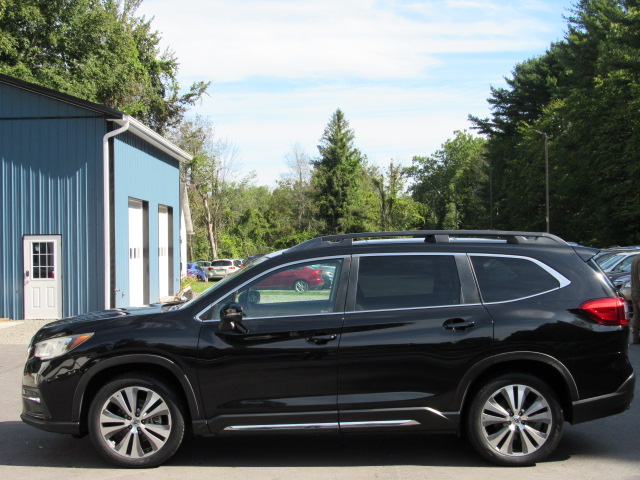 Used 2019 Subaru Ascent Limited 7-Passenger AWD/4WD image 4