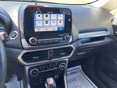 Used 2018 Ford EcoSport SE image 11