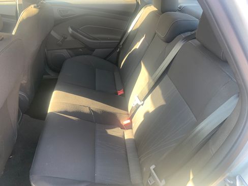 Used 2015 Ford Focus S image 6