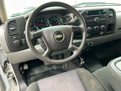 Used 2013 Chevrolet Silverado 3500 W/T image 10