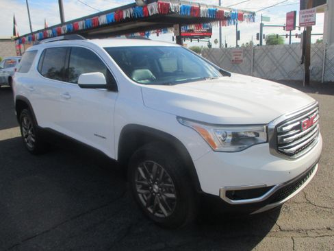Used 2019 GMC Acadia SLT image 19