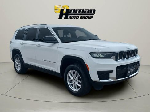 Used 2022 Jeep Grand Cherokee L 4WD Laredo image 7