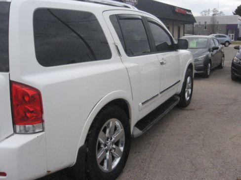 Used 2011 Nissan Armada Platinum image 4