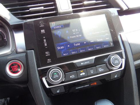 Used 2016 Honda Civic EX-L Sedan image 8
