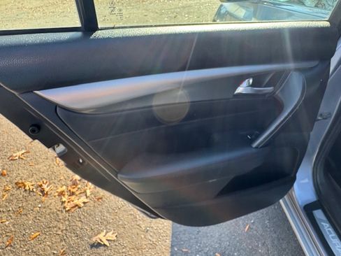 Used 2012 Acura TL image 15