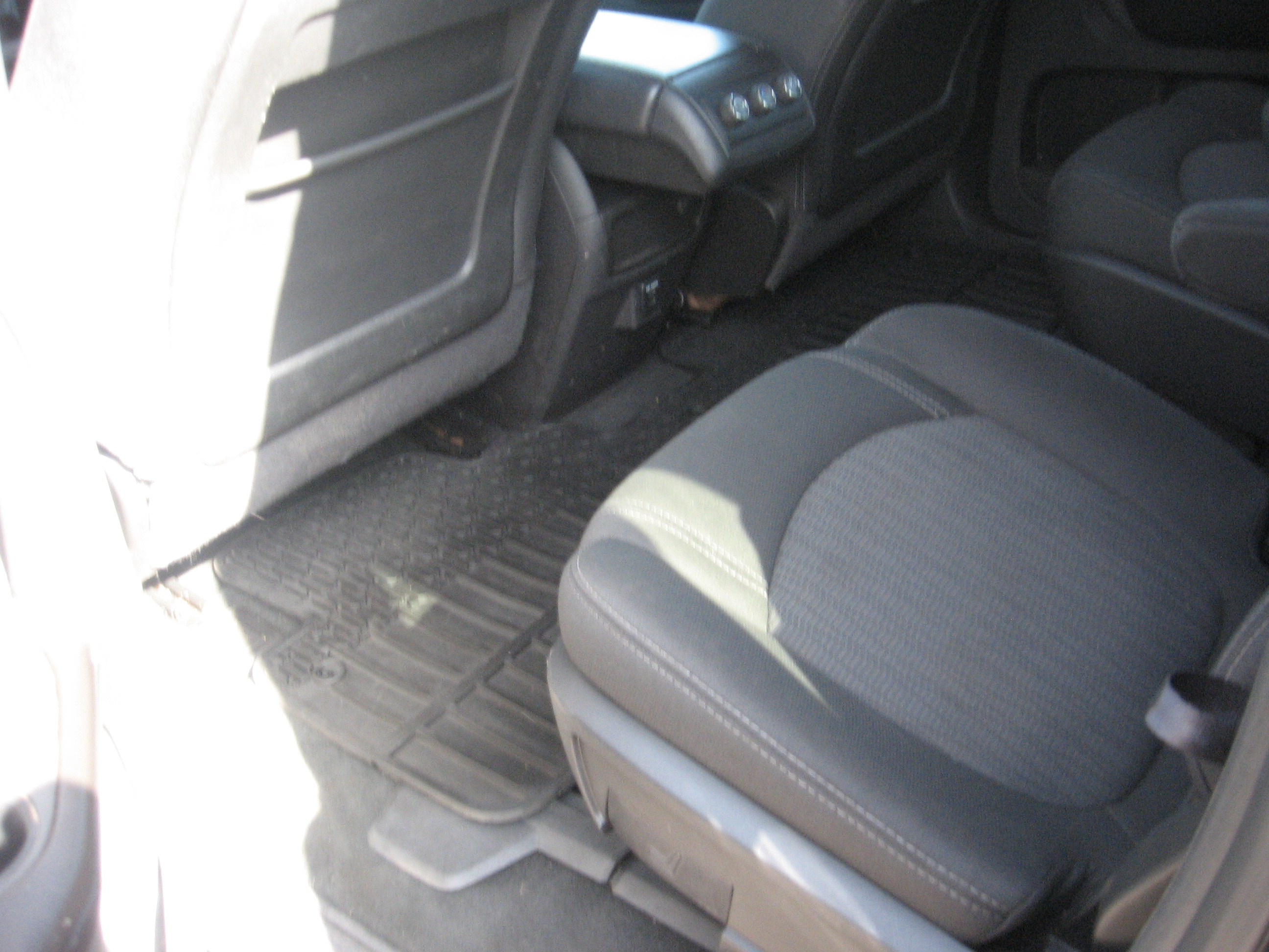 Used 2016 Chevrolet Traverse LT FWD image 7