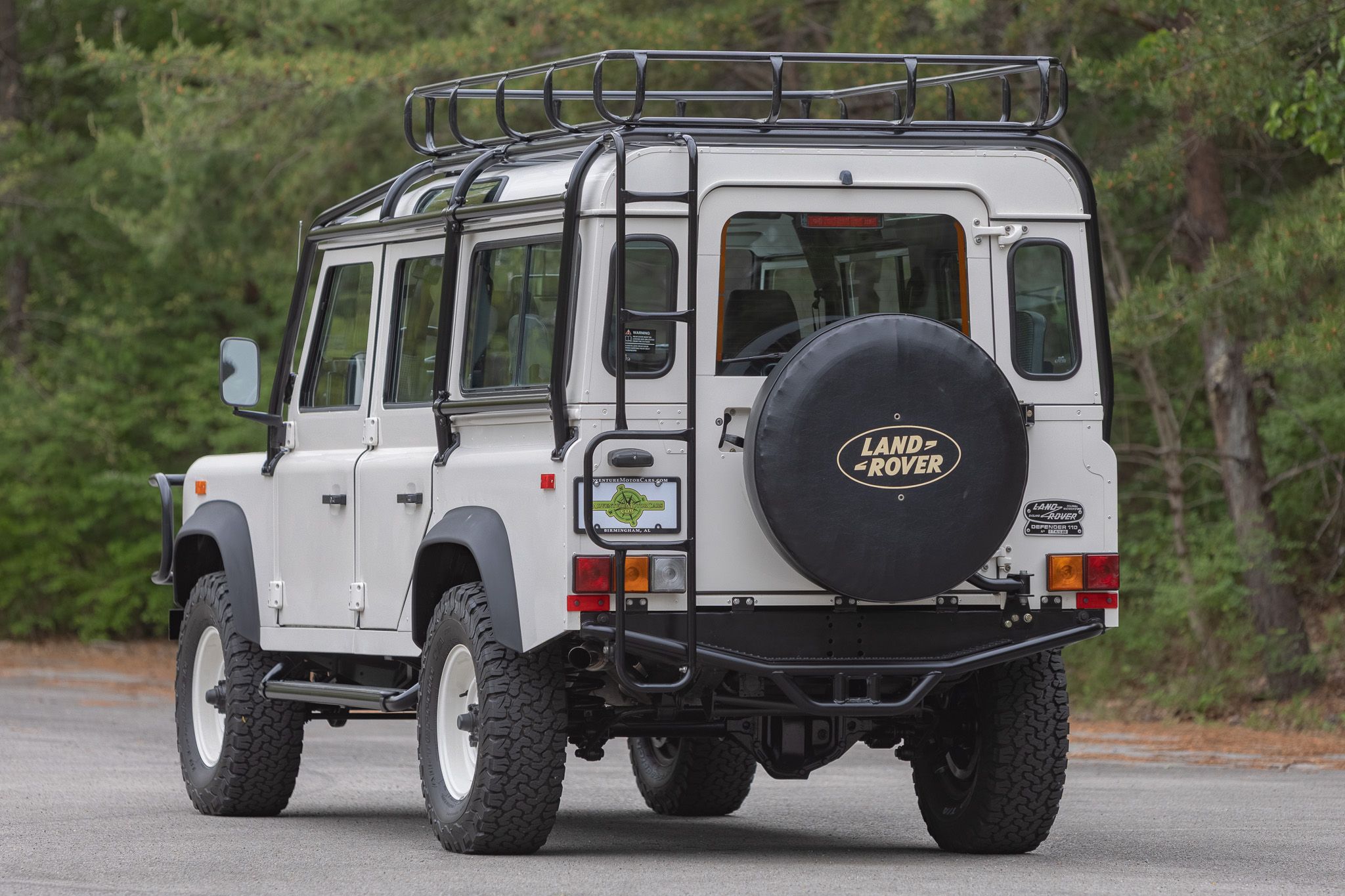 Used 1993 Land Rover Defender 110 AWD/4WD image 5