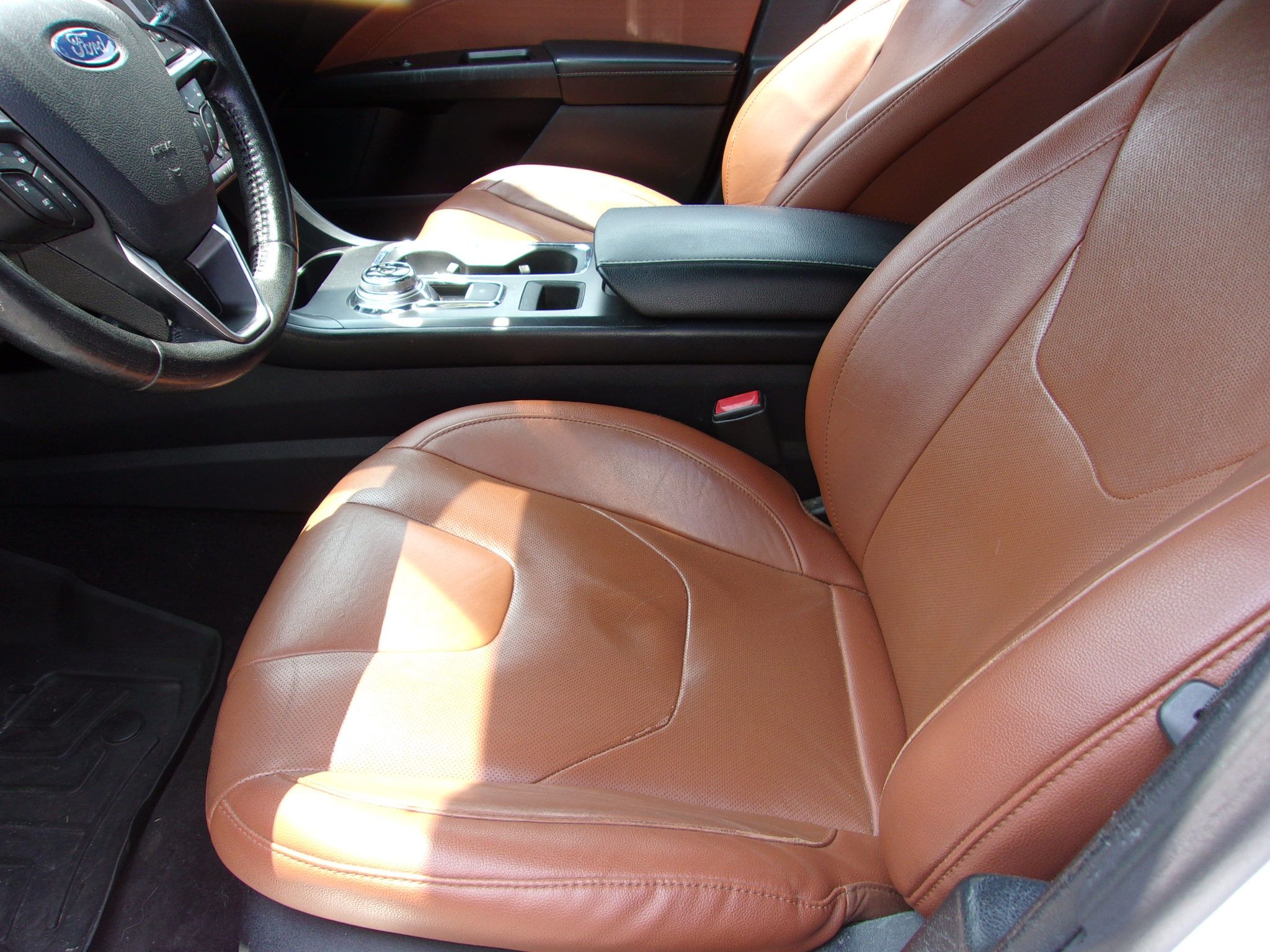 Used 2019 Ford Fusion Titanium AWD image 7