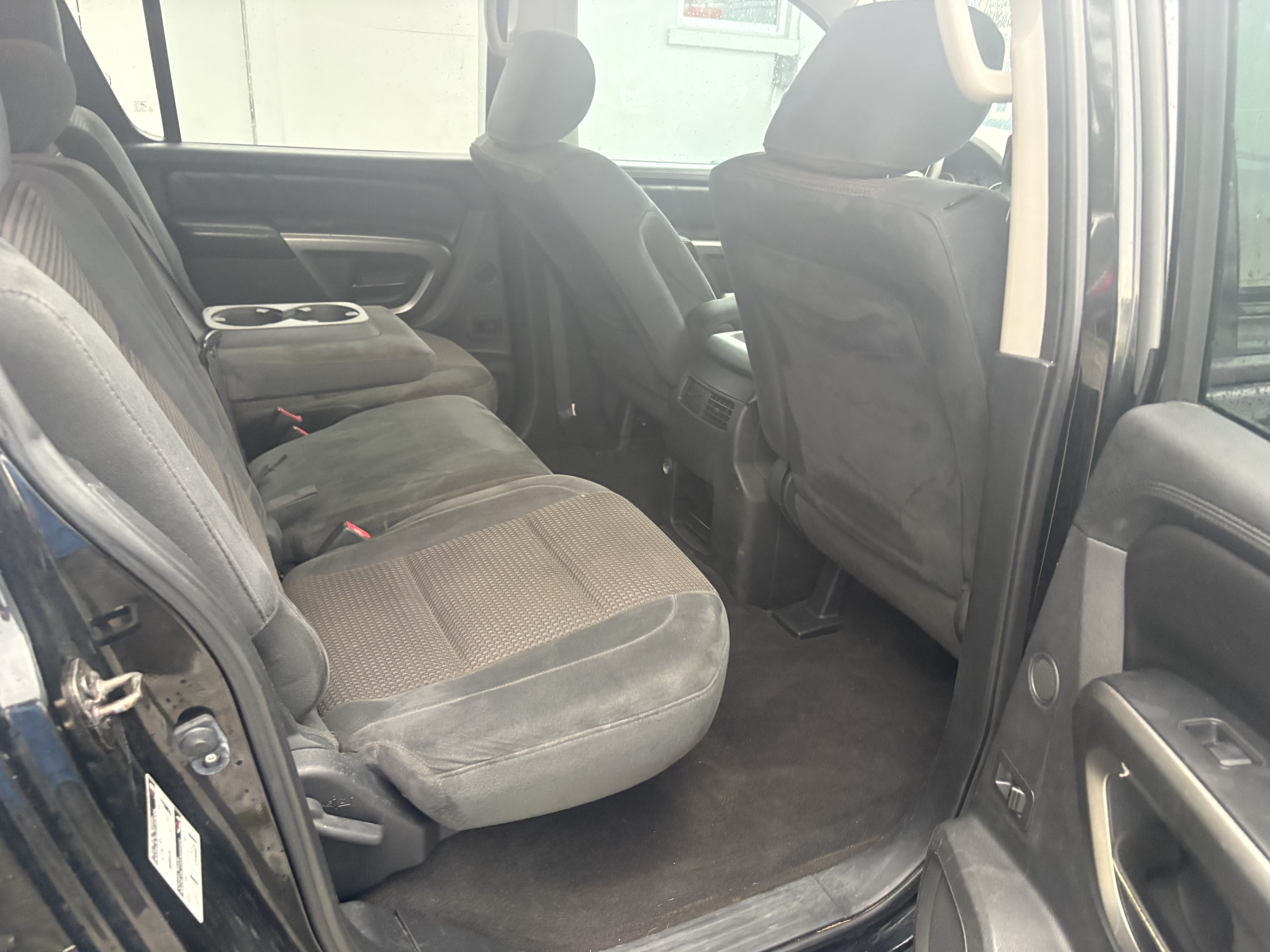 Used 2015 Nissan Armada 2WD image 7