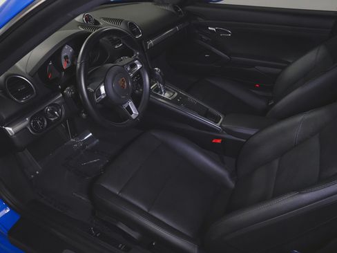 Used 2022 Porsche 718 Cayman S image 64