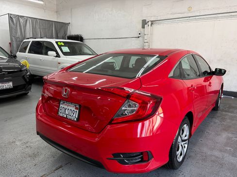 Used 2018 Honda Civic LX Sedan image 5