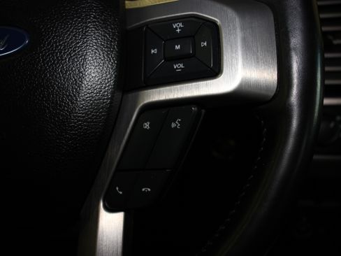Used 2021 Ford F450 4x4 Crew Cab Super Duty image 33