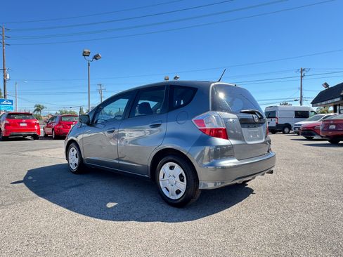 Used 2013 Honda Fit image 4