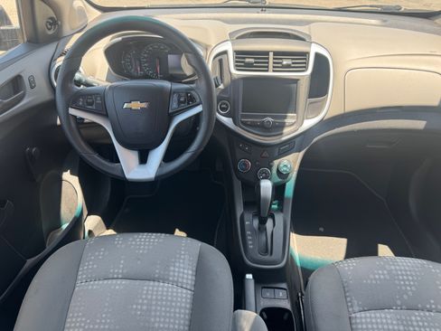 Used 2020 Chevrolet Sonic LT Hatchback FWD image 23