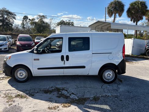 Used 2018 RAM ProMaster City Tradesman image 5