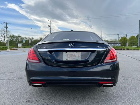 Used 2016 Mercedes-Benz S 550 4MATIC Sedan image 4