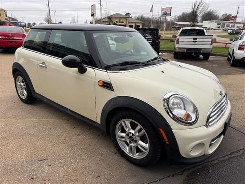 Used 2013 MINI Cooper image 9