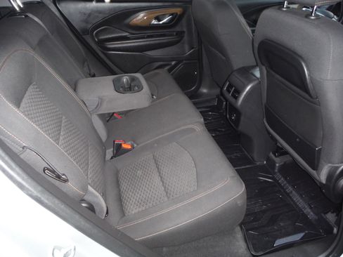 Used 2019 GMC Terrain SLE image 14