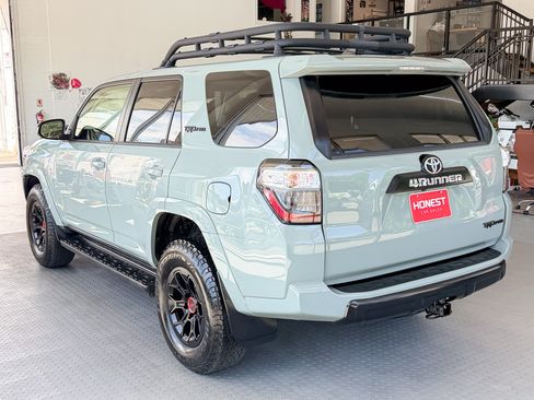 Used 2021 Toyota 4Runner 4WD TRD Pro image 6