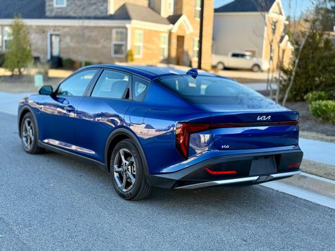 Used 2025 Kia K4 LXS image 5