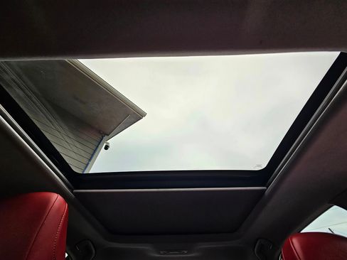 Used 2021 Toyota Camry XSE image 22