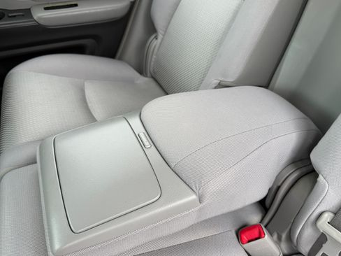 Used 2006 Toyota Highlander Sport image 58