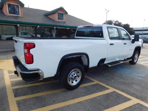 Used 2020 Chevrolet Silverado 2500 4x4 Crew Cab W/T image 8
