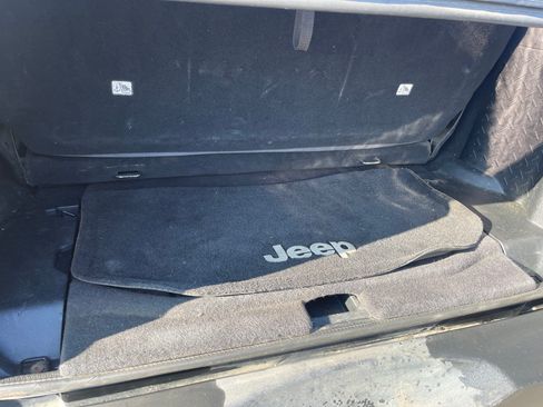 Used 2013 Jeep Wrangler Sport image 13