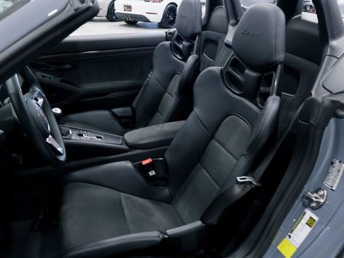 Used 2023 Porsche 718 Boxster Spyder image 23