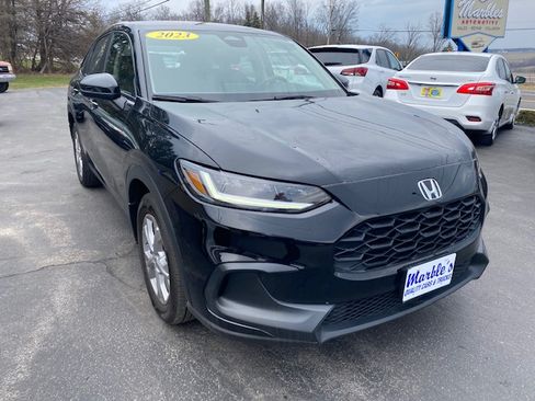 Used 2023 Honda HR-V LX image 4