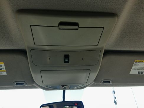 Used 2013 Nissan Titan 4x4 Crew Cab SV image 59