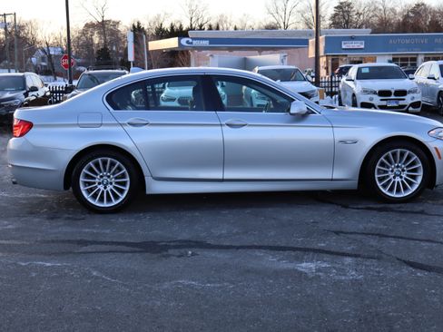 Used 2013 BMW 535i xDrive image 9