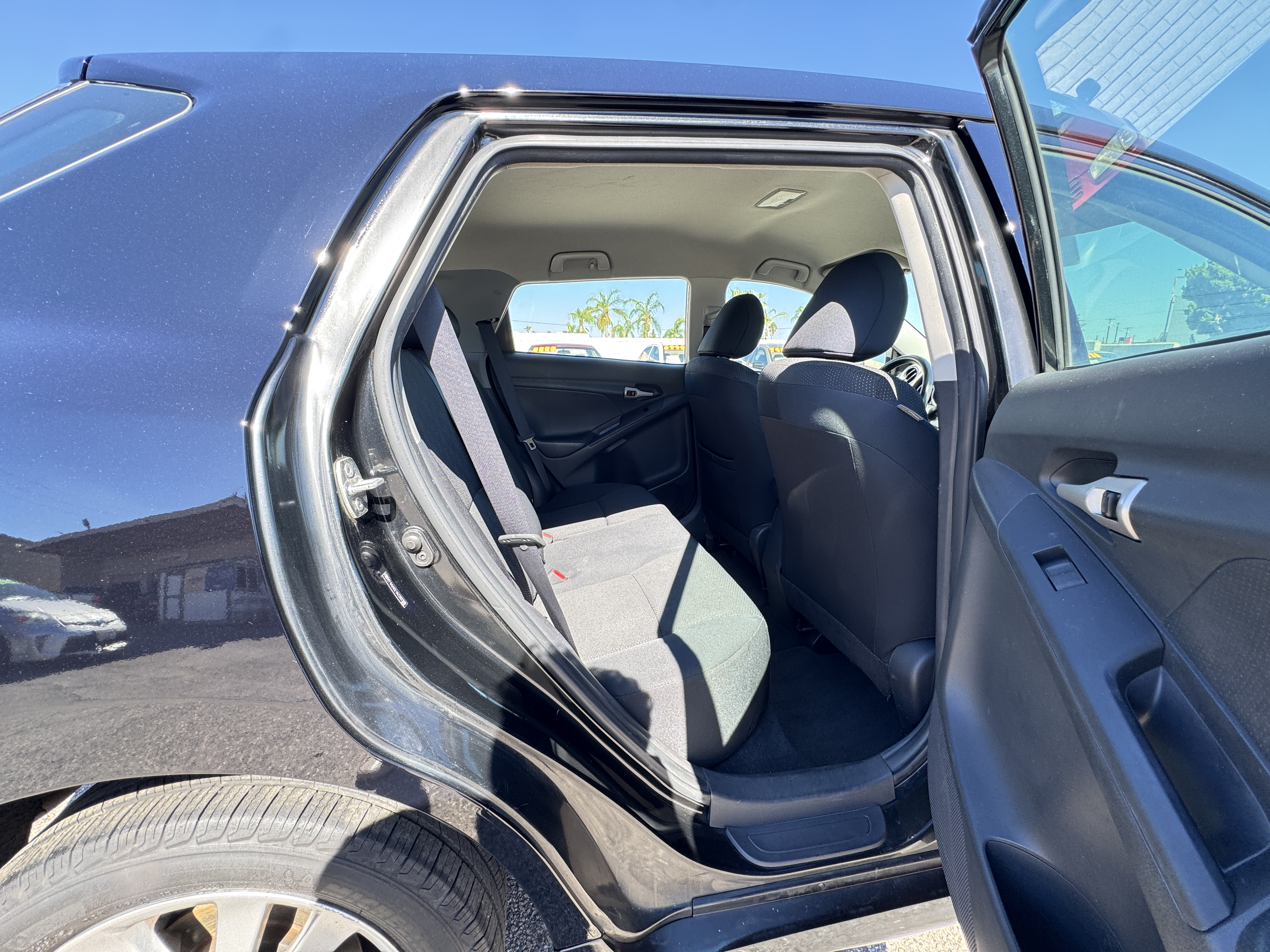 Used 2010 Toyota Matrix Sport Wagon 4D FWD image 18