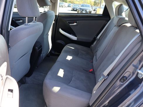 Used 2013 Toyota Prius image 15