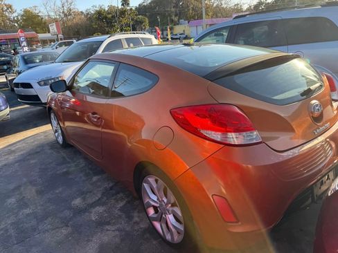 Used 2012 Hyundai Veloster UNAVAIL FWD image 3