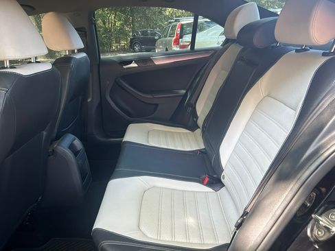 Used 2016 Volkswagen Jetta Sport Sedan FWD image 20