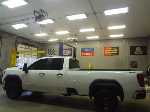 Used 2021 GMC Sierra 2500 SL image 3