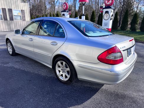 Used 2007 Mercedes-Benz E 320 image 8
