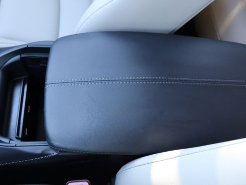 Used 2024 MAZDA CX-30 image 30