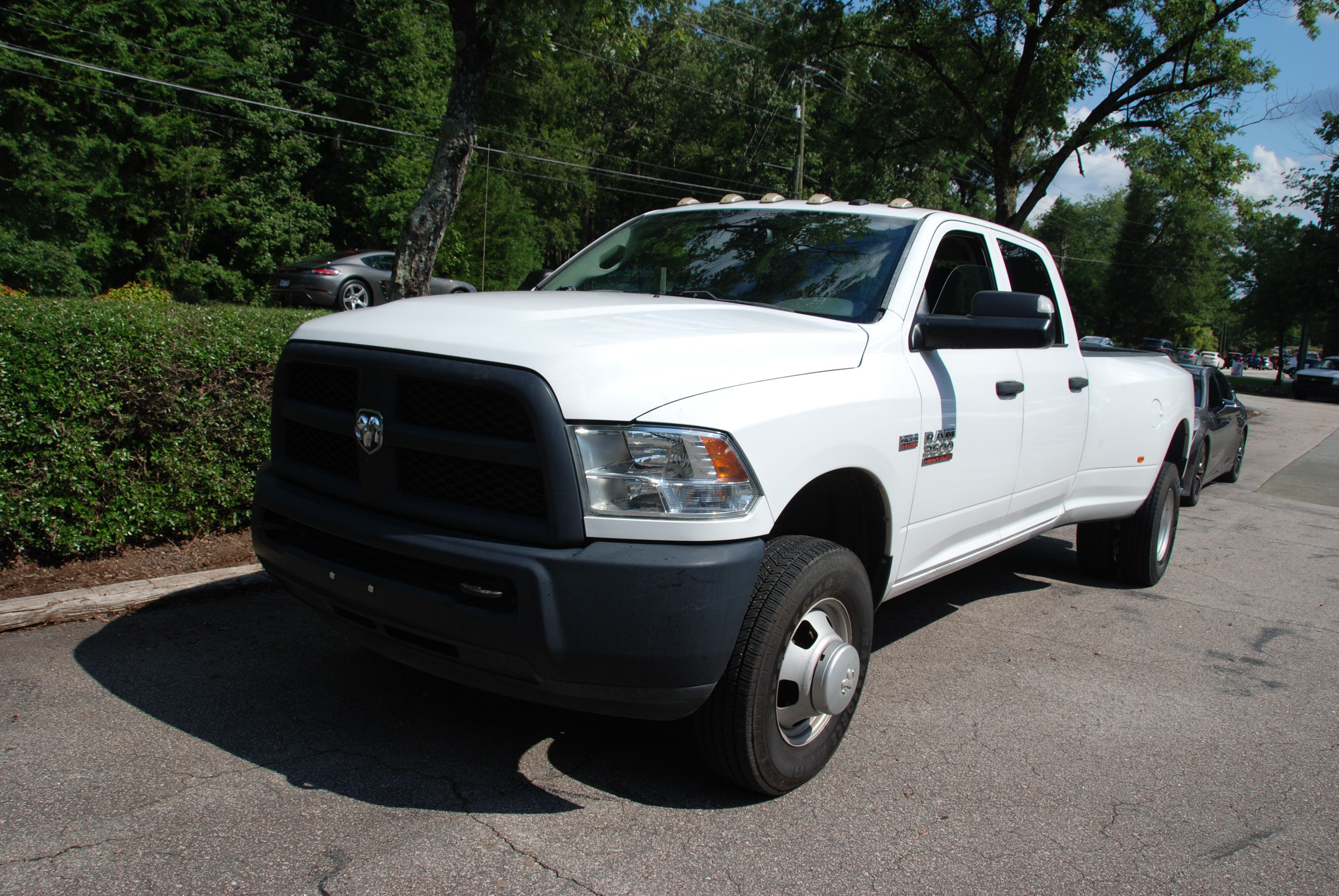 Used 2016 RAM 3500 4x4 Crew Cab ST DRW image 5