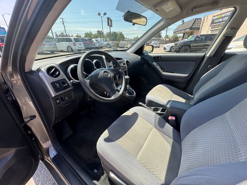 Used 2007 Toyota Matrix UNAVAIL FWD image 16