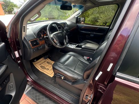 Used 2014 Nissan Armada 4WD Platinum image 10