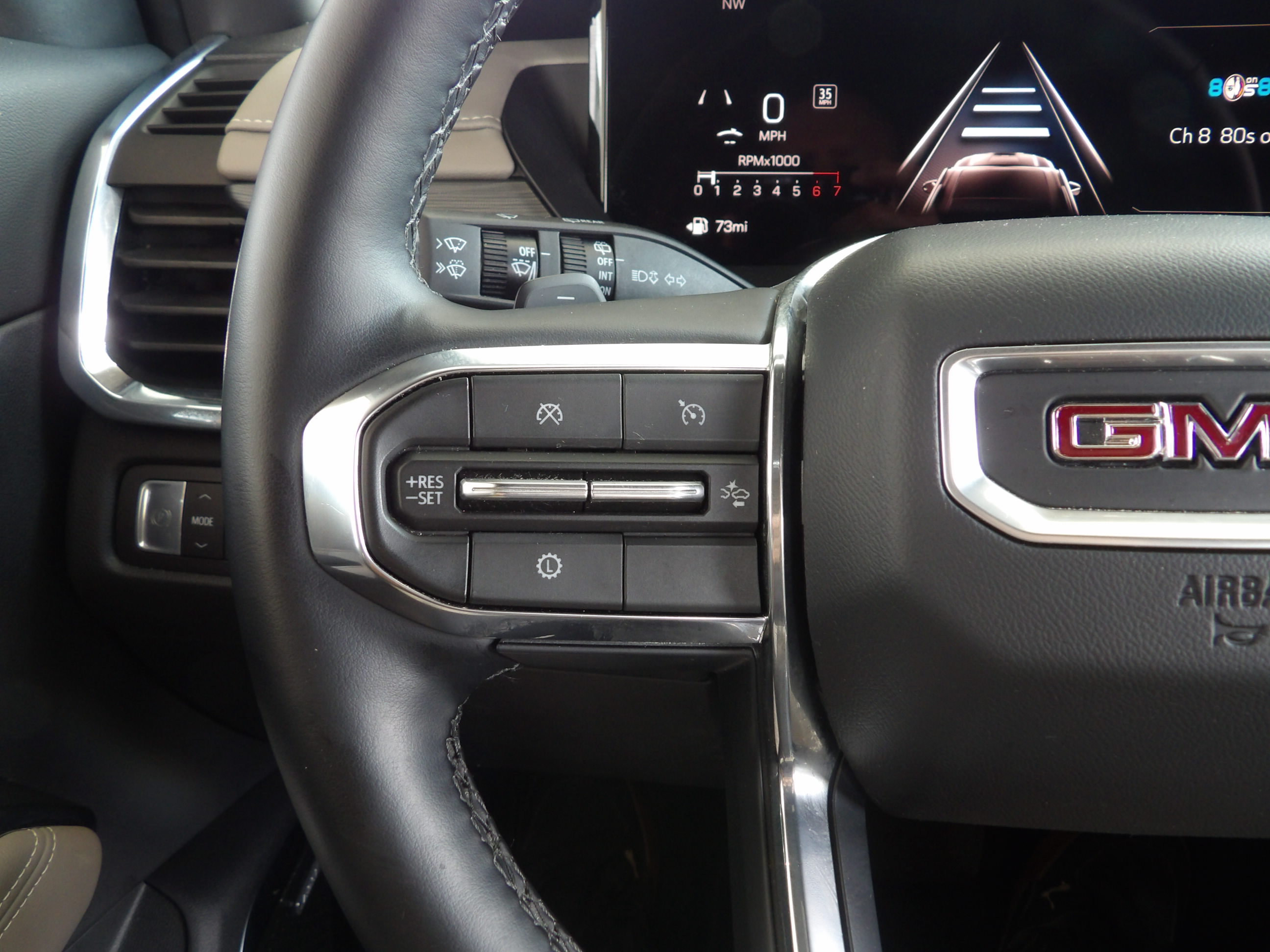 Used 2026 GMC Acadia FWD Elevation image 24