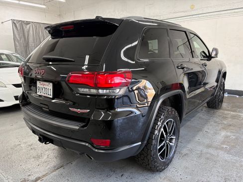 Used 2020 Jeep Grand Cherokee 4WD Trailhawk image 5
