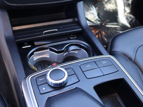 Used 2015 Mercedes-Benz GL 450 image 31