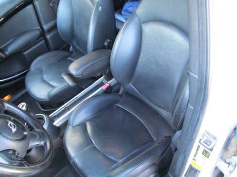 Used 2011 MINI Cooper Countryman S image 14