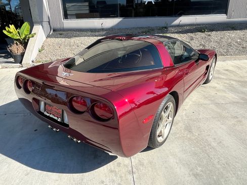 Used 2003 Chevrolet Corvette image 13