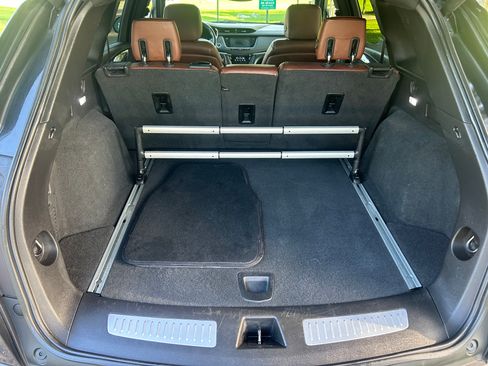 Used 2019 Cadillac XT5 AWD Luxury image 14